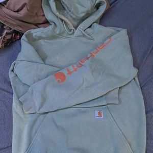 Green carhartt hoodie